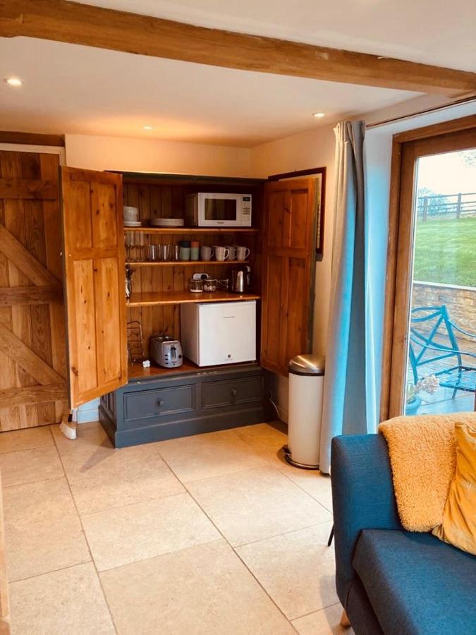 2 Beds & Living In Our Idyllic Country Cottage Bedford Exterior foto